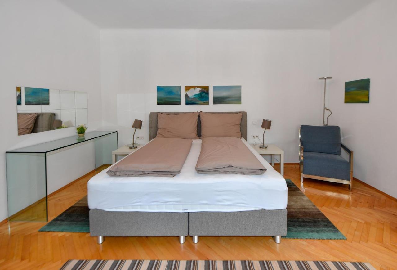 Apartments Alter Platz クラーゲンフルト エクステリア 写真