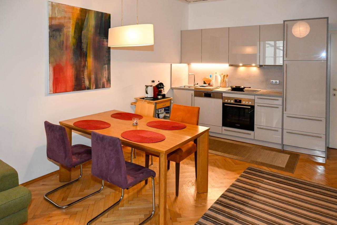 Apartments Alter Platz クラーゲンフルト エクステリア 写真